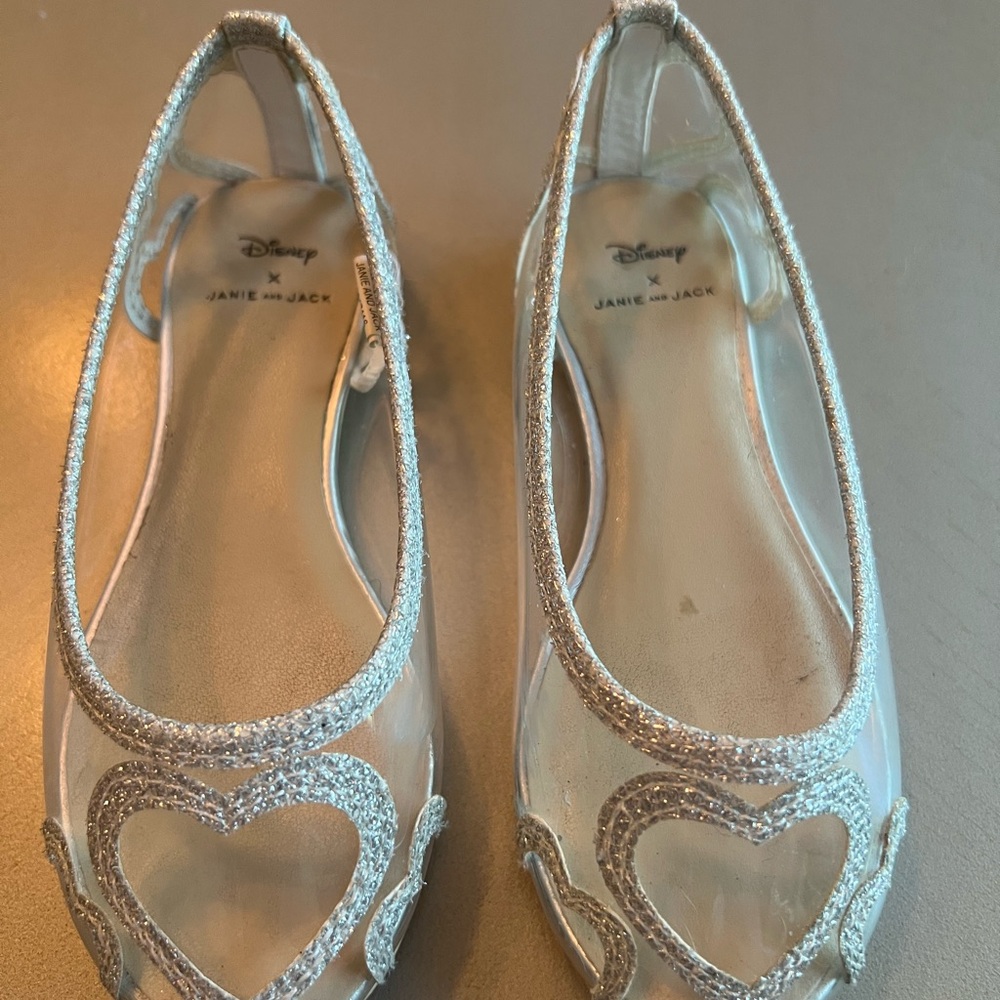 Janie and Jack Silver Glitter Heart Dress Shoes